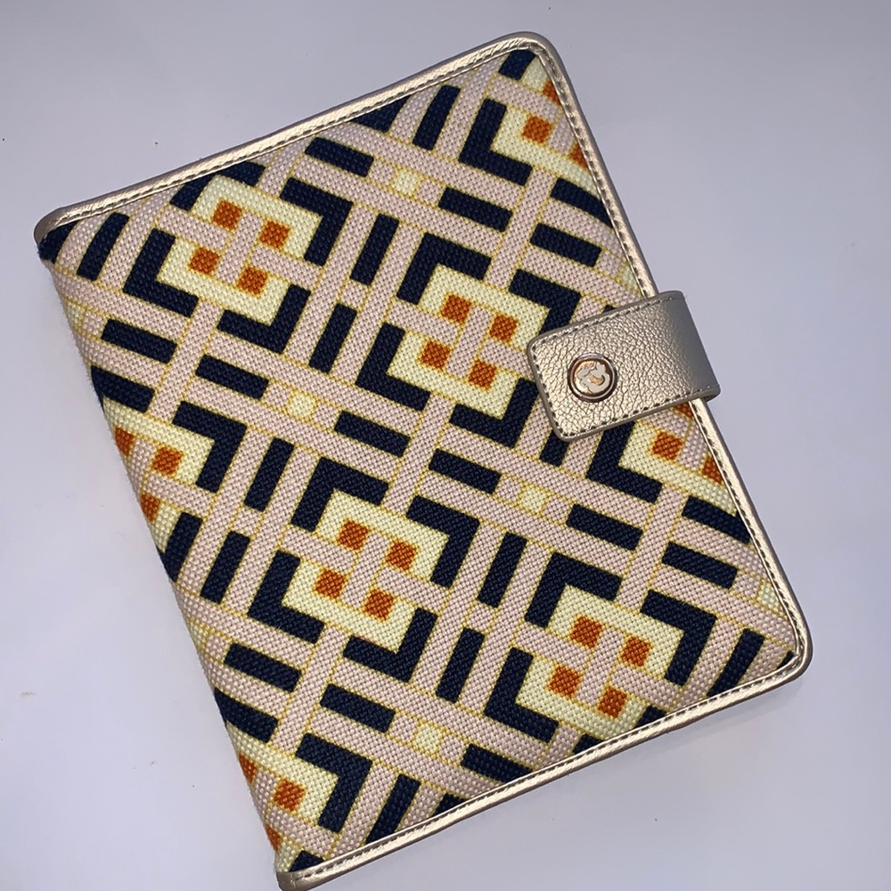 Brand New (without tags) Spartina IPad Cover fits 9in x 7.5in tablet